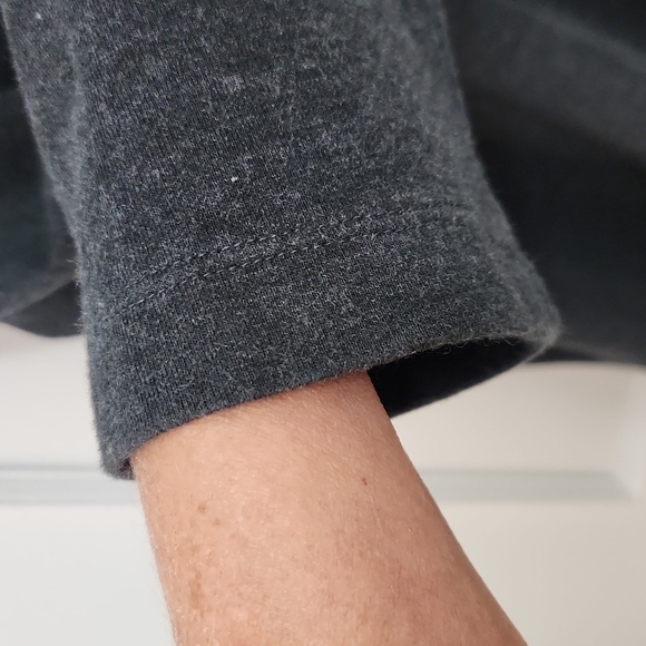 Mizzen + Main Men's Dark Grey Hoodie Size Large - Picture 3 of 10